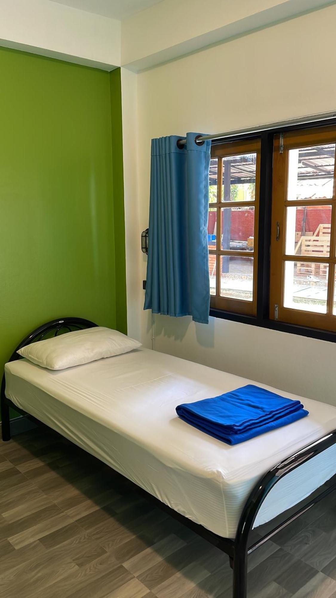 Auberge de jeunesse Revolution - Old Town Chiang Mai